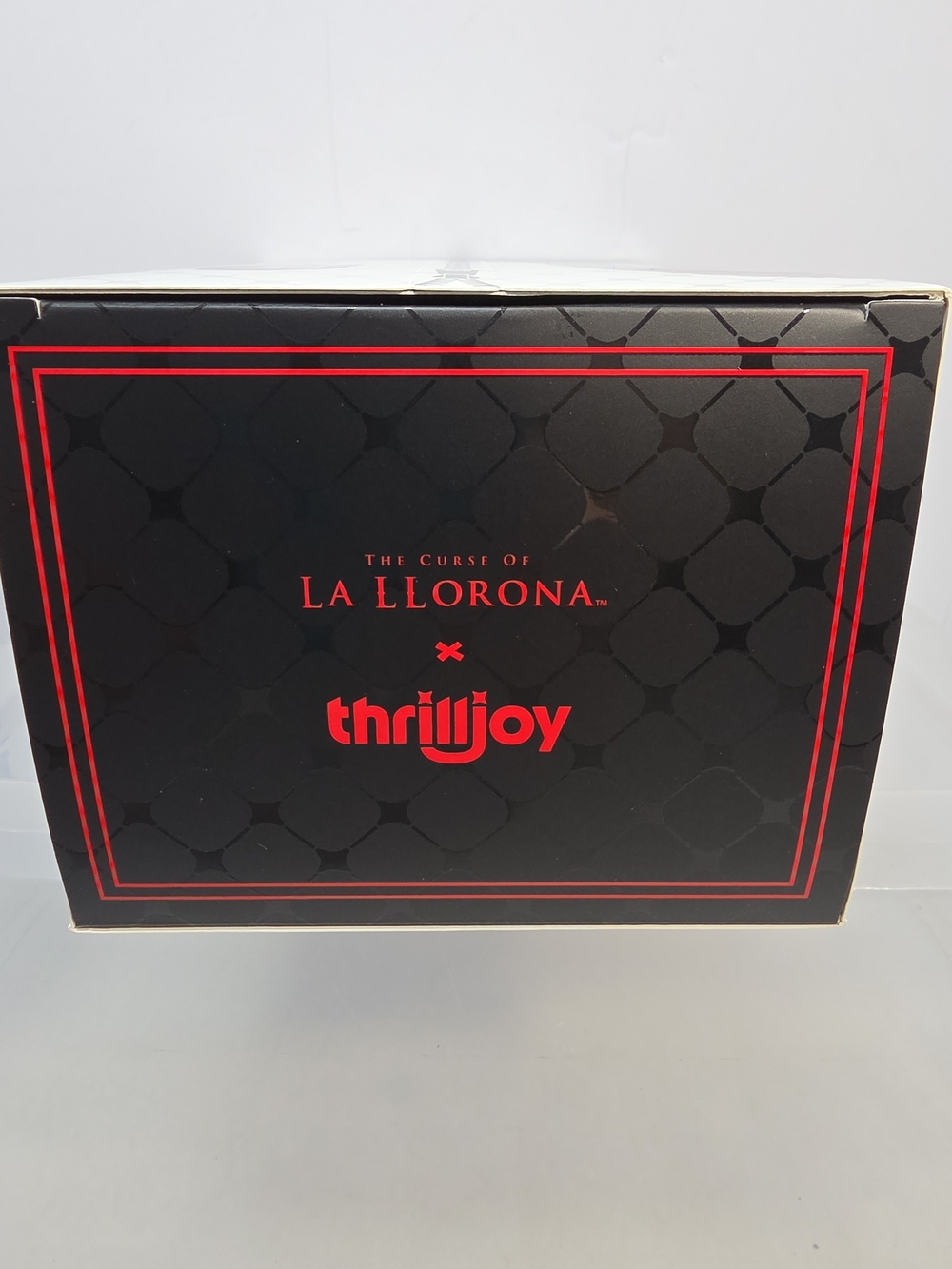 Thrilljoy PIX! The Curse Of La Llorona Hero Common LE 6666 Vinyl Figure (B1) - Picture 7 of 8